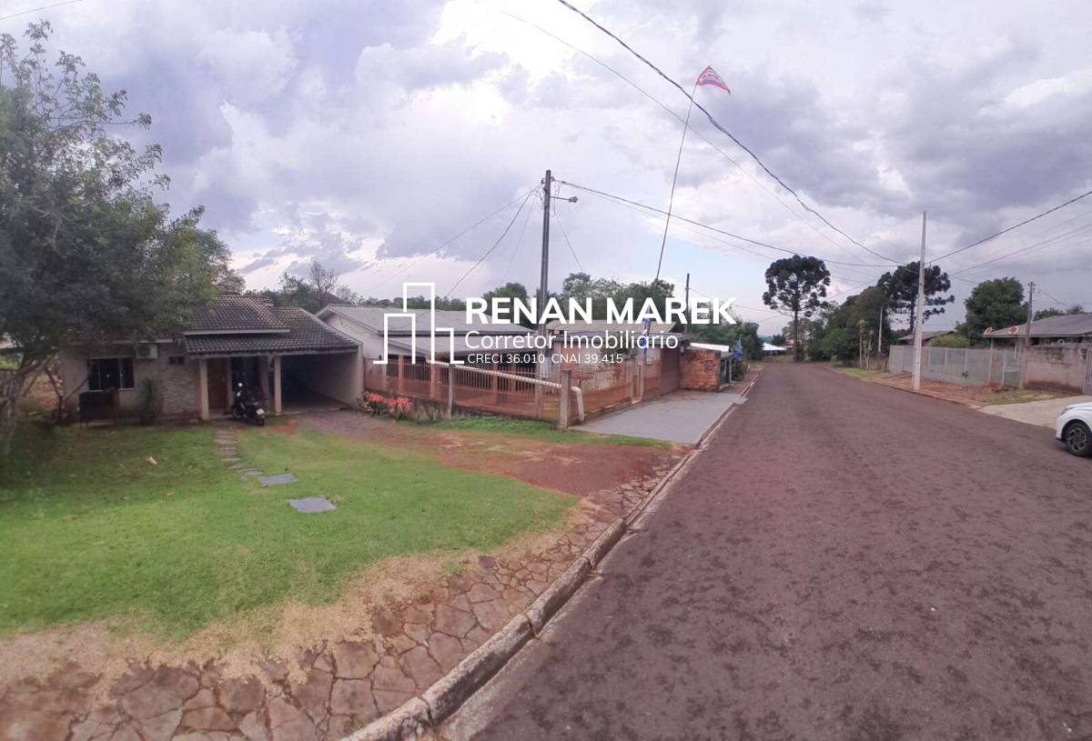 Casa em Cruzeiro do Iguaçu, com 3 quartos, 104m²